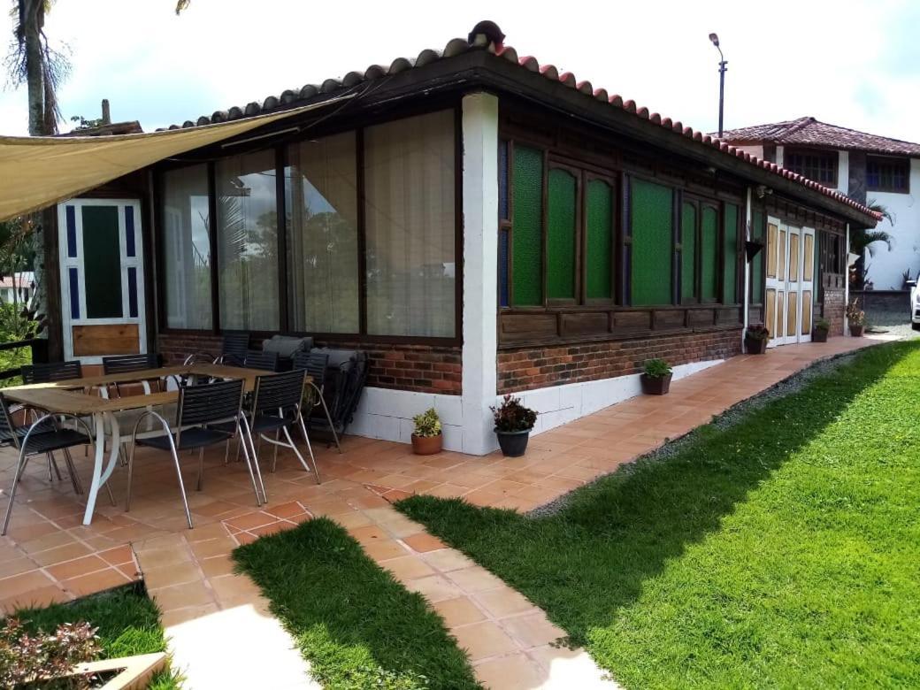 Willa Chalet Tipo Loft En Armenia - Quindio Via Tebaida El Edén Zewnętrze zdjęcie